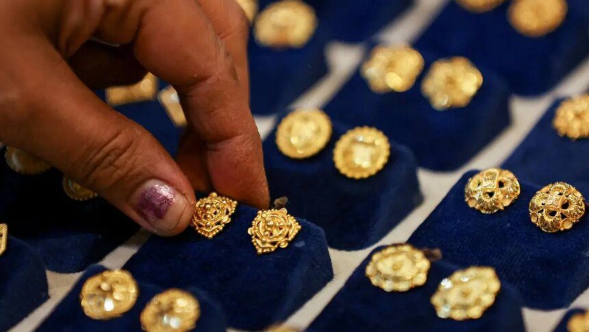 After the gold rush: Asian, Mid-East sellers flood jewellery market