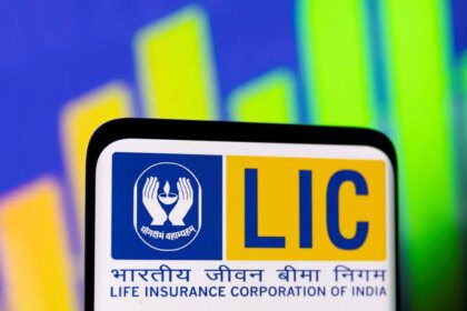 LIC Stocks & Share Price Updates: LIC shares up nearly 3% on plans to enter health insurance business