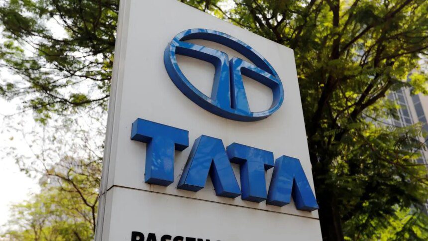 Tata Motors Shares rises, consider ₹2,000 cr debenture issue as HSBC upgrades stock