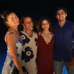 Alia Bhatt enjoys family beach vacation with mother Soni Razdan, sister Shaheen and her boyfriend
