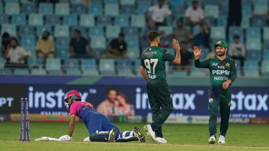 Asia Cup 2025 updated points table after Pakistan's controversial win over UAE