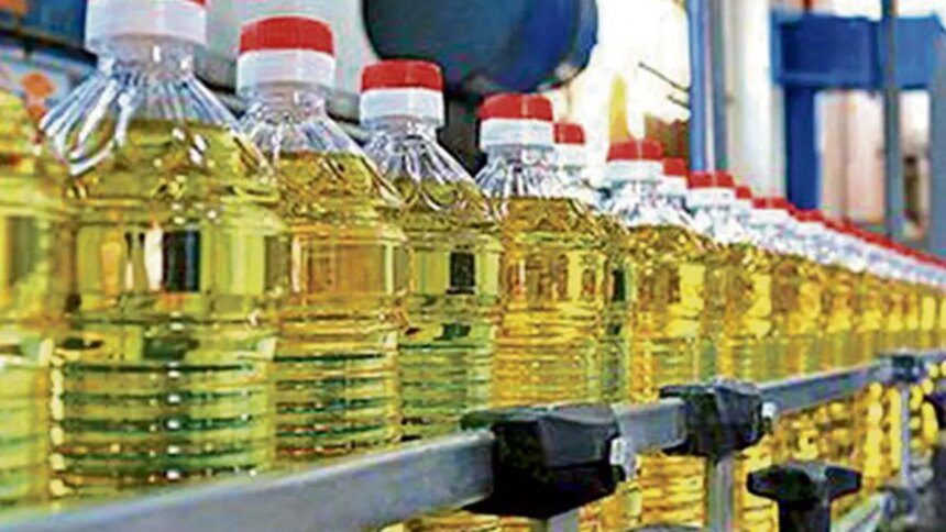 Edible oil imports up 5.55% in August, amid jump in CPO shipments to India