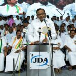 Tirunelveli: Senior Congress leader P Chidambaram addresses �Vote Chori� awareness conference, in Tirunelveli, Sunday, Sept. 7, 2025. Tamil Nadu Congress Committee (TNCC) President K Selvaperunthagai and All India Congress Committee (AICC) in-charge of Tamil Nadu Girish Raya Chodankar are also seen. (PTI Photo)(PTI09_07_2025_000258B)