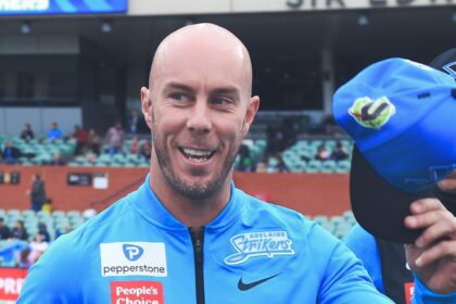 Chris Lynn signs one-year extension with Adelaide Strikers in BBL