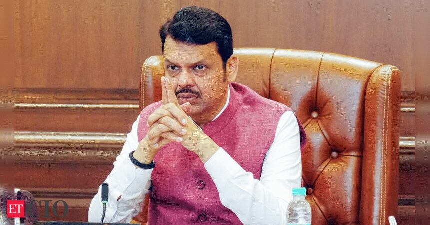 Using technology fearlessly can take policing to next level, says Fadnavis