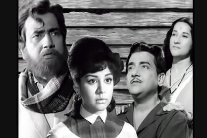 From child artist to legendary Bollywood mom: The incredible journey of this iconic veteran actor