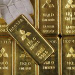 Gold: Premiums hit 10-month high as festive season draws near; China discounts widen
