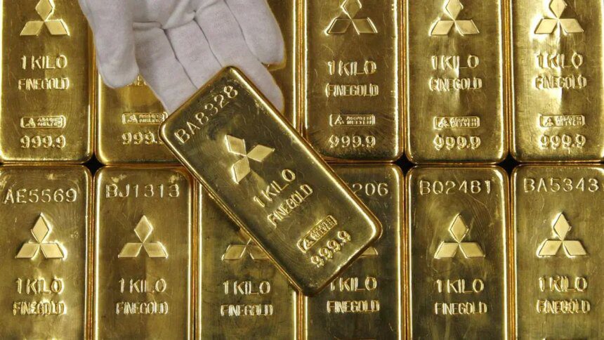 Gold: Premiums hit 10-month high as festive season draws near; China discounts widen