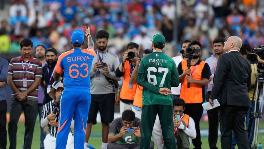 IND vs PAK Playing XIs: India to bowl first after winning the toss, make three changes