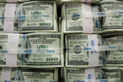 Forex reserves up by $4.03 billion to $698.3 billion in week ending Sept 5: RBI