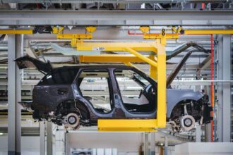 Jaguar Land Rover halts production for another week