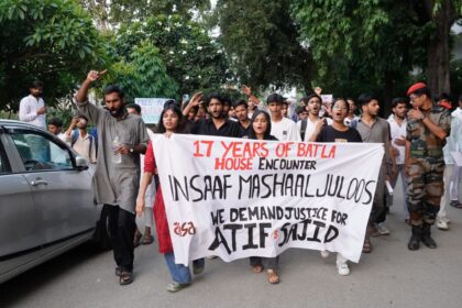 Jamia Millia Islamia students detained, manhandled during march on 17 years of Batla House “encounter”