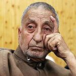 As Kashmir lays former Hurriyat chief Abdul Gani Bhat to rest, many political leaders under house arrest