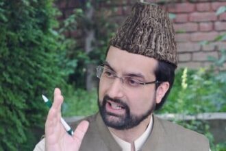 Mirwaiz Umar Farooq under house arrest for third Friday, calls it “authoritarian”