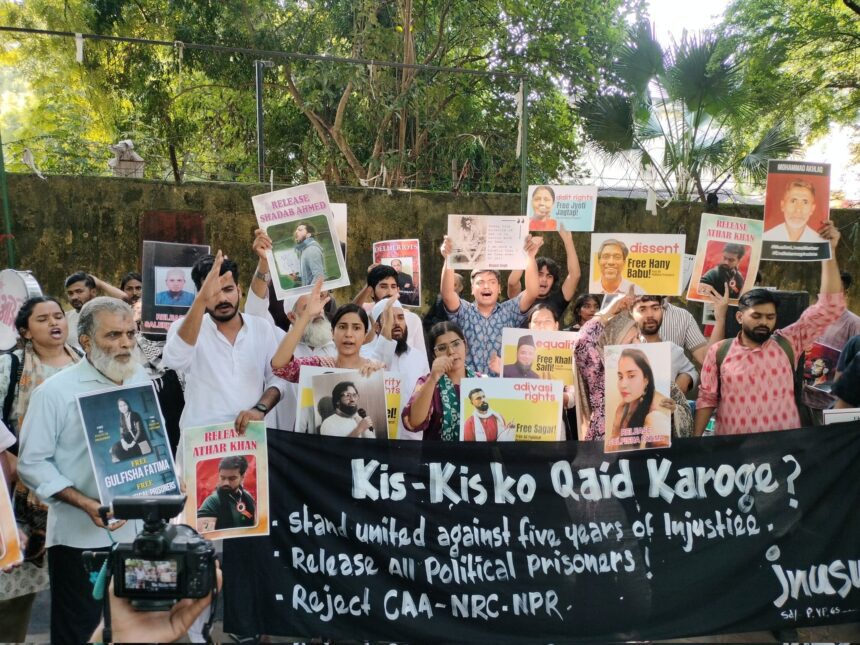 “Law is being torn to shreds…”: Rights activists at Jantar Mantar protest in solidarity with jailed anti-CAA activists