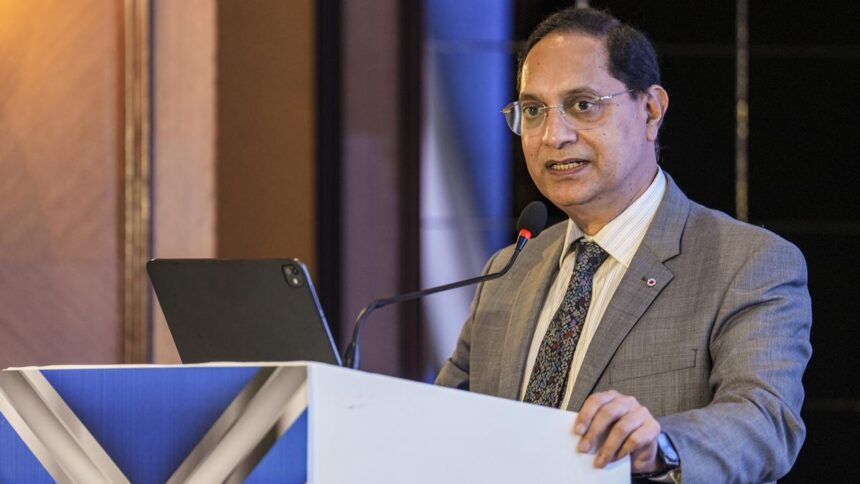 SEBI mulls allowing FPIs, banks in commodity derivatives trade