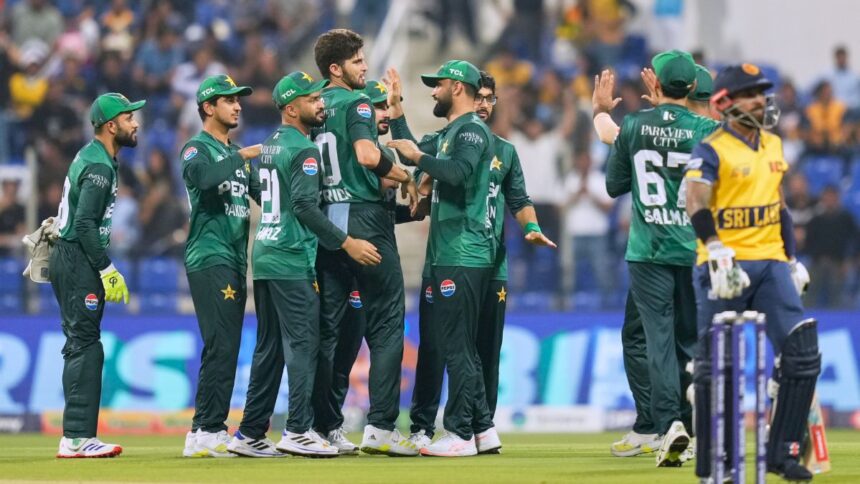 Sri Lanka on verge of elimination after thrilling defeat to Pakistan in Asia Cup Super Fours