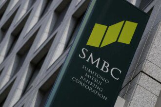 Sumitomo Mitsui Banking Corp to buy further 4.2% of Yes Bank from Carlyle affiliate