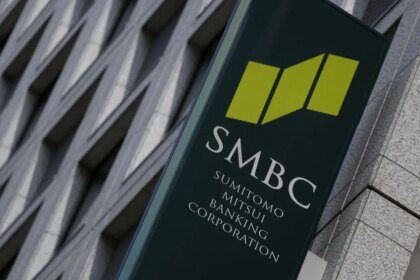 Sumitomo Mitsui Banking Corp to buy further 4.2% of Yes Bank from Carlyle affiliate