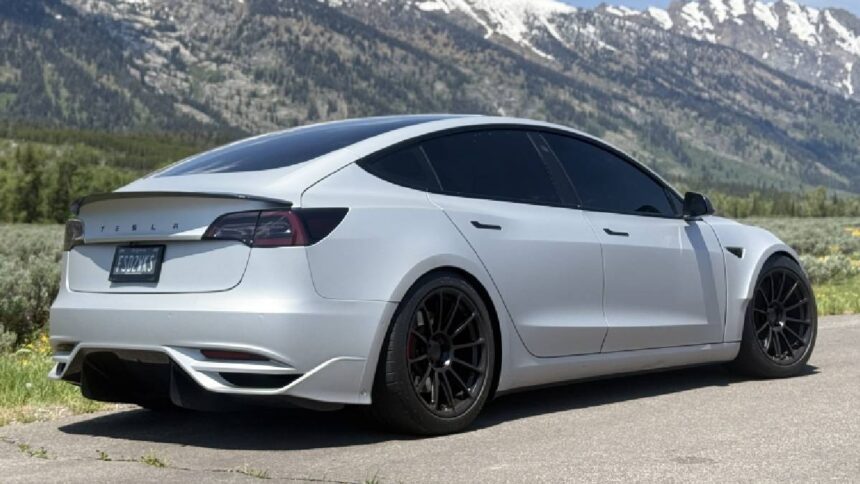 Tesla under investigation after children reportedly trapped by faulty door handles