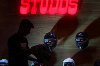 at ₹557-585 price band - The HinduBusinessLine