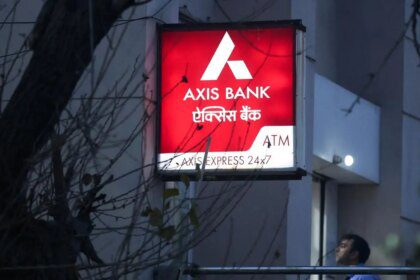 Axis Bank shares jump 1.26% as Morgan Stanley raises target price to ₹1,450 