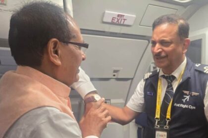 Union Agriculture Minister Shivraj Singh Chouhan said that his flight from Patna to Delhi as unforgettable due to the co-pilot and BJP MP Rajiv Pratap Rudy.