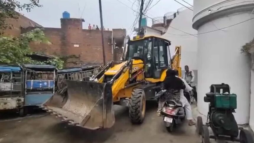 I Love Muhammad: Bulldozer action on Tauqeer Raza‘s aides sparks allegations of collective punishment in Bareilly