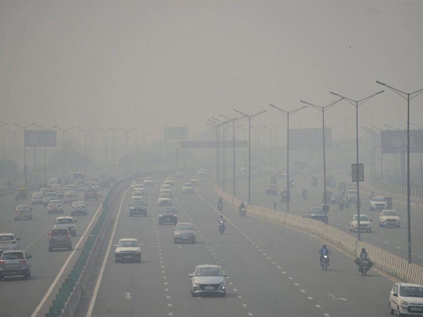 Delhi-NCR air quality remains ‘very poor’, GRAP-II in effect