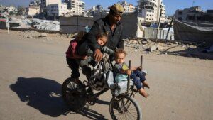 Vaccinating kids in conflict zones