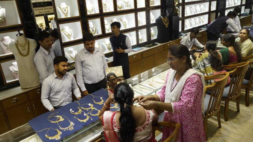 In Dhanteras rush, gold glitters despite high prices