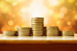 Gold back above $4,000 after plunging on easing haven demand