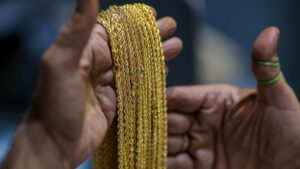 Gold glitters online as festive shoppers turn to e-commerce, quick commerce platforms for auspicious buys