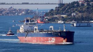 India's Russian oil imports in April-Sept fell 8.4% Y/Y, data shows