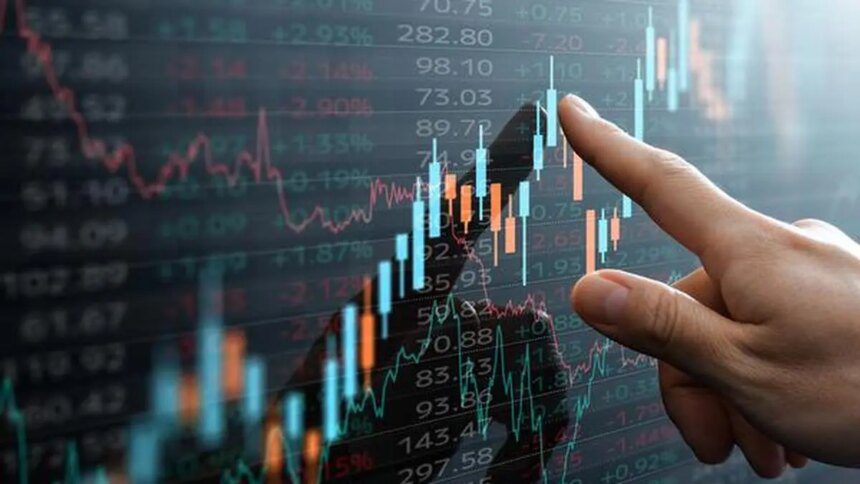 Indian markets open flat; FII flows, Q2 earnings in focus