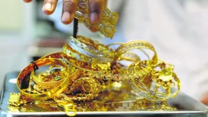 Gold Rate Today October 16 2025: Check latest Gold prices in Mumbai, Ahmedabad, Chennai Delhi, Bengaluru, Hyderabad, Kolkata & Other Cities