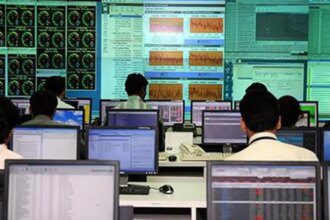Technical glitch delays trading on MCX by over 4 hours