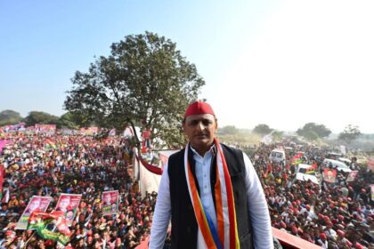 Suspension of Akhilesh Yadav’s Facebook page sparks outrage, restored later