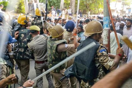 Police shoot Muslim leader in leg in Bareilly amid crackdown over “I Love Muhammad” campaign