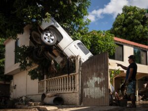 Death toll from devastating Mexico flooding rises