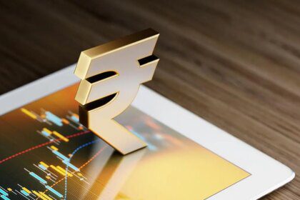 Rupee falls 4 paise to fresh low of 88.79 against US dollar