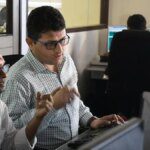 T+0 settlement hits pause: SEBI defers rollout for brokers