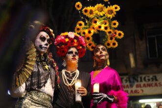 Threatened with ICE raids, US groups consider cancelling Dia de los Muertos
