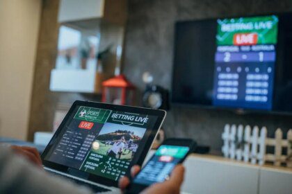 Mcap: 7 of top-10 most valued firms climbs ₹74,573 cr; HDFC Bank biggest gainer