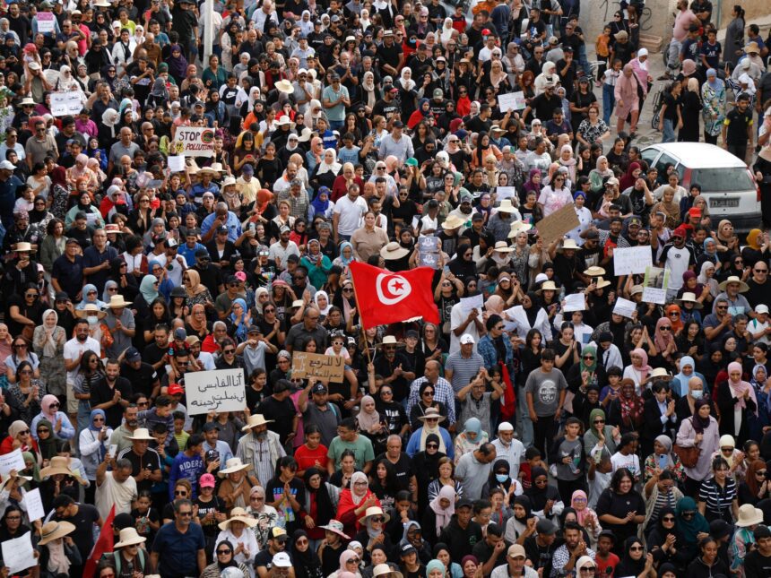 Tunisia’s Gabes city on general strike over factory pollution