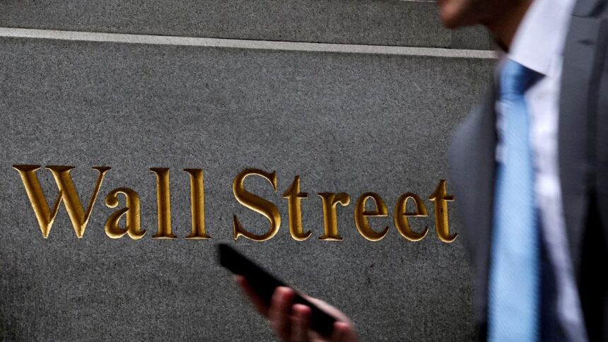 Wall Street tumbles as Trump threatens new China tariffs