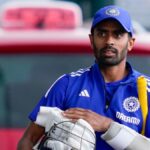 Abhimanyu Easwaran further harms his India chances with a pair in 2nd unofficial Test for India A