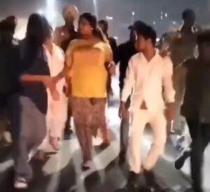 Bajrang Dal members attack minor Muslim girl, family in Ghaziabad over viral video; 2 arrested, main accused at large