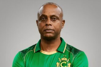 Courtney Walsh promises 'smart, fearless cricket' as Royal Champs gear up for Abu Dhabi T10 Debut