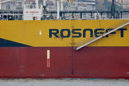 Most Indian oil refiners skip buying Russian crude for December